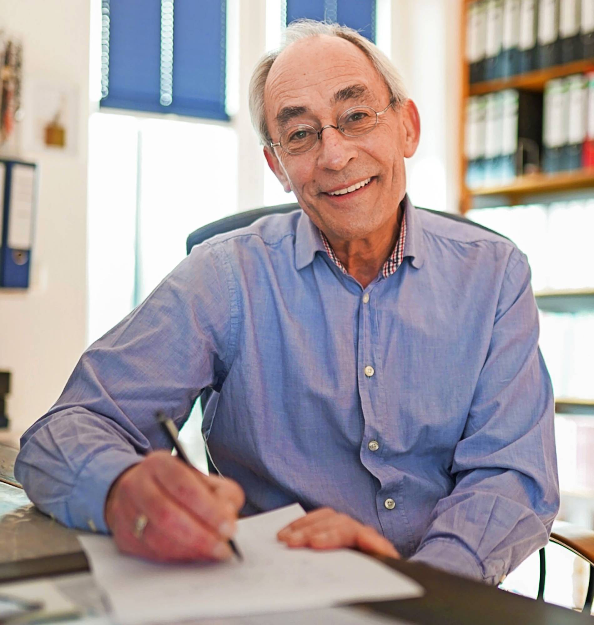 Portrait von Prof. hc Dr. hc Armin Krenz